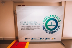 Entrega do Prmio Parlamento Empreendedor