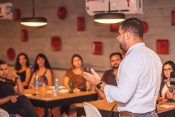 Standup Business - Fernanda Lima e Aline Castilho