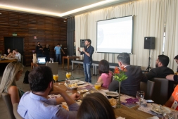 Almoo Empreendedor com Ale Prates