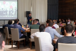 Almoo Empreendedor com Ale Prates