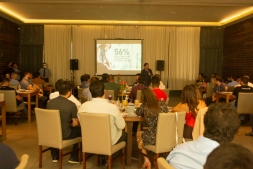 Almoo Empreendedor com Ale Prates