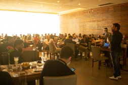 Almoo Empreendedor com Ale Prates