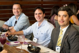 Almoo Empreendedor com Ale Prates