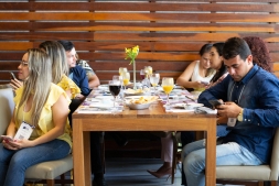 Almoo Empreendedor com Ale Prates
