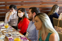Almoo Empreendedor com Ale Prates