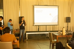Almoo Empreendedor com Ale Prates