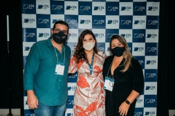 Almoo Empreendedor com Lo-amy