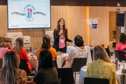 Talk Show trs Empreendedoras e um Alvo Comum