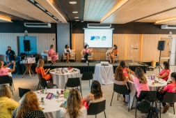 Talk Show trs Empreendedoras e um Alvo Comum
