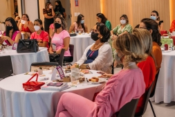 Talk Show trs Empreendedoras e um Alvo Comum