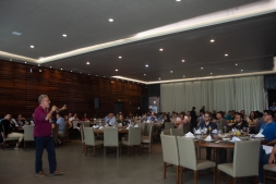 Almoo CDL Jovem - Pitch de Vendas: Fazendo apresentaes diferenciadas