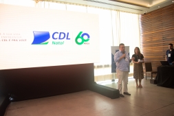 Almoo CDL Jovem - Pitch de Vendas: Fazendo apresentaes diferenciadas