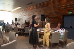 Almoo CDL Jovem - Pitch de Vendas: Fazendo apresentaes diferenciadas