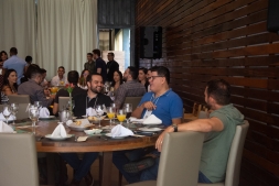 Almoo CDL Jovem - Pitch de Vendas: Fazendo apresentaes diferenciadas