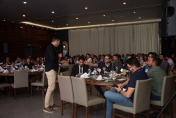 Almoo CDL Jovem - Pitch de Vendas: Fazendo apresentaes diferenciadas