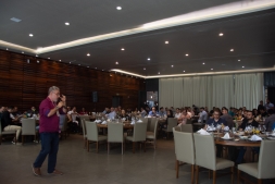 Almoo CDL Jovem - Pitch de Vendas: Fazendo apresentaes diferenciadas