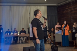 Almoo Empreendedor: Em busca do pitch perfeito