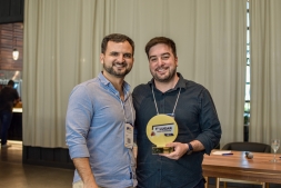 Almoo Empreendedor: Em busca do pitch perfeito