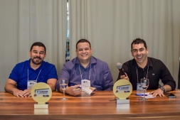 Almoo Empreendedor: Em busca do pitch perfeito