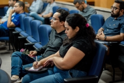 Acelera CDL Jovem: Gesto, Vendas e Liderana para pequenas e mdias empresas