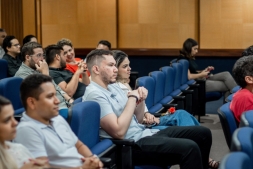 Acelera CDL Jovem: Gesto, Vendas e Liderana para pequenas e mdias empresas