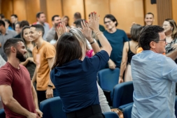 Acelera CDL Jovem: Gesto, Vendas e Liderana para pequenas e mdias empresas