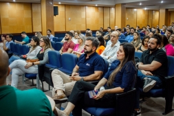 Acelera CDL Jovem: Gesto, Vendas e Liderana para pequenas e mdias empresas