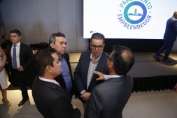 Almoo Empreendedor - Entrega do Prmio Parlamento Empreendedor